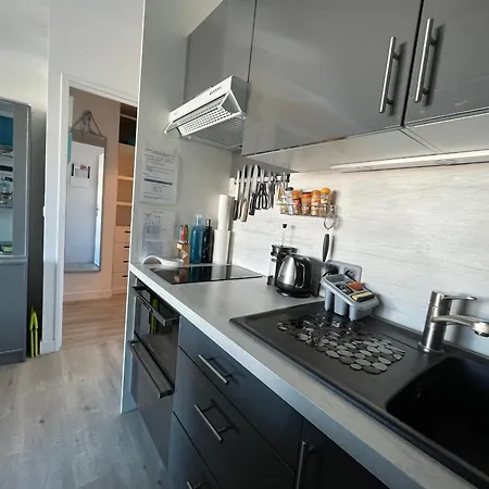 T2 Avec Terrasse, Parking Prive Et Wi-fi Inclus - Fr-1-319-144 阿卡雄