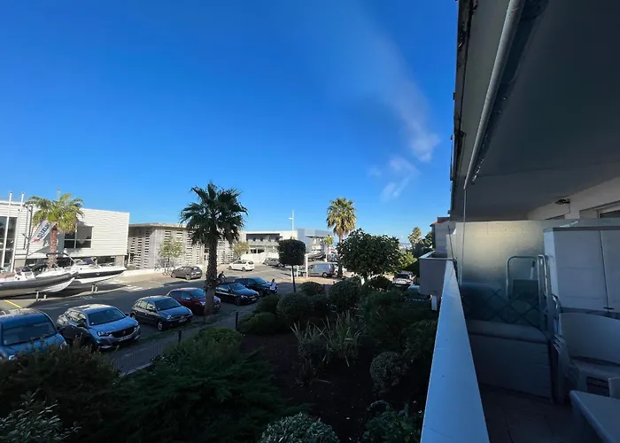 公寓 T2 Avec Terrasse, Parking Prive Et Wi-fi Inclus - Fr-1-319-144 *