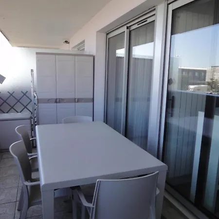 Apartmán T2 Avec Terrasse, Parking Prive Et Wi-fi Inclus - Fr-1-319-144 Arcachon