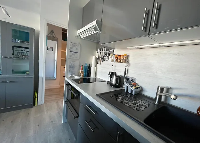 T2 Avec Terrasse, Parking Prive Et Wi-fi Inclus - Fr-1-319-144 아르카숑